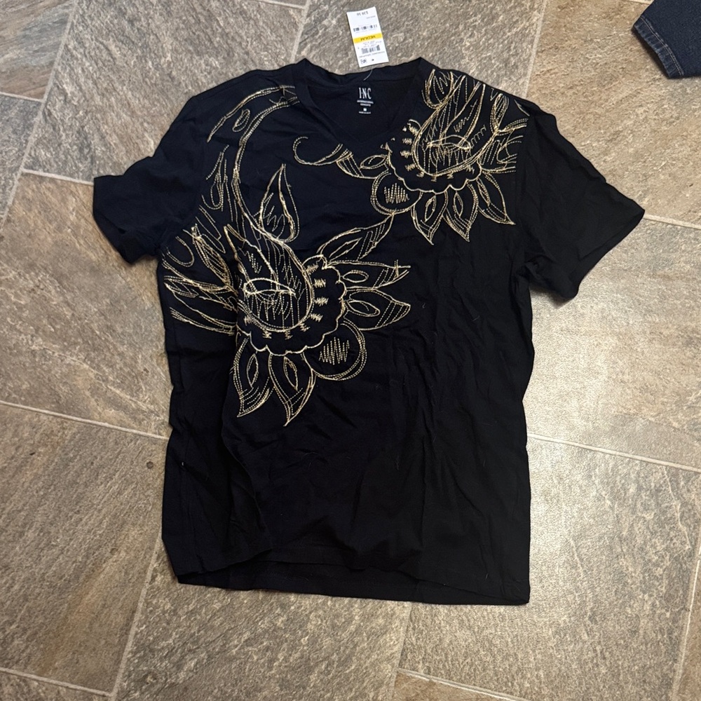 INC International Concepts Men's Black Tee with Gold Floral Pattern